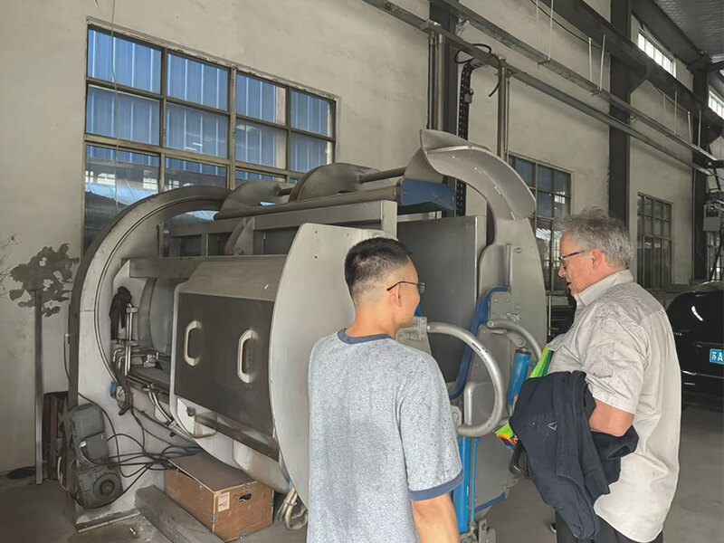 cattle rotary slaughter box cow slaughter line hw machinery abattoir equipment production base