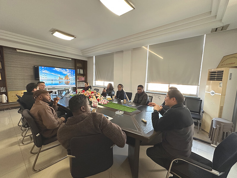 nigerian-client-visit-pig-slaughter-line-hw-machinery 3