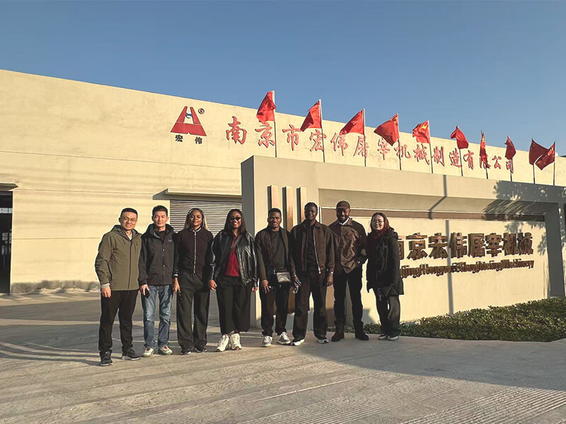 nigerian-client-visit-pig-slaughter-line-hw-machinery